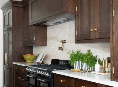 Bespoke Kitchen Walnut 565