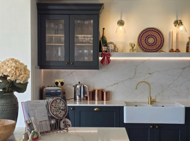 Painted Kitchen Dark Green 101.1