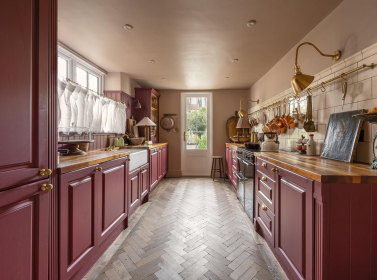 Painted Kitchen Red 21.1