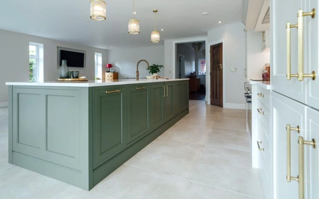 mock in frame kitchen 100