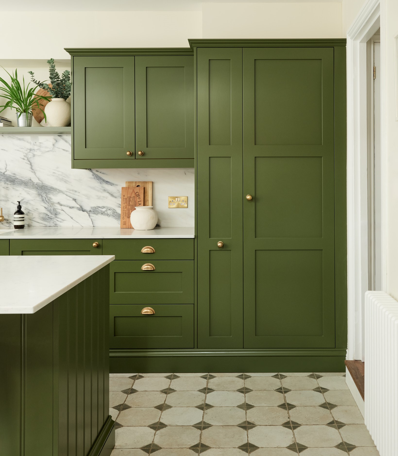 lay on shaker 18 add