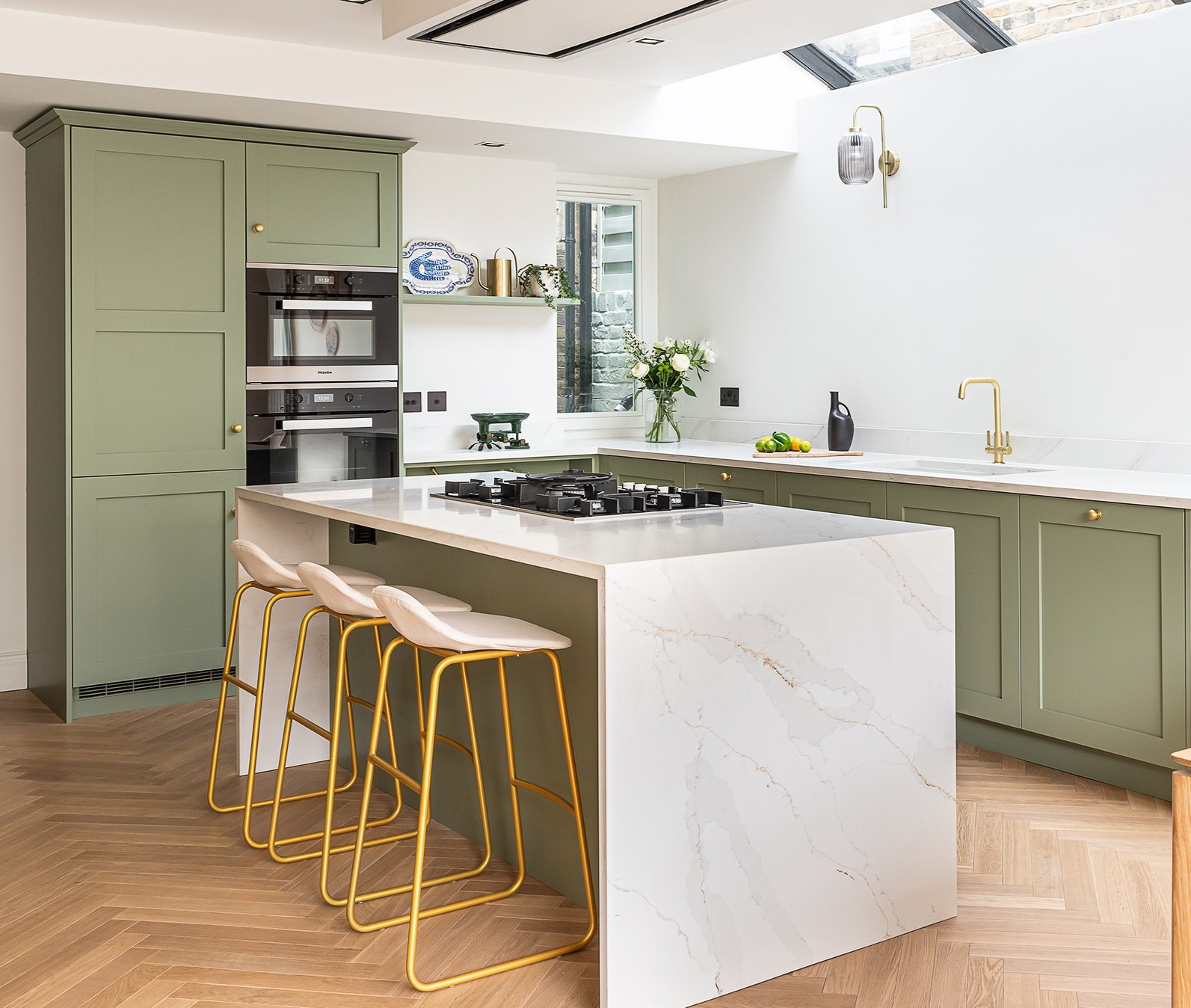 lay on shaker 35 add