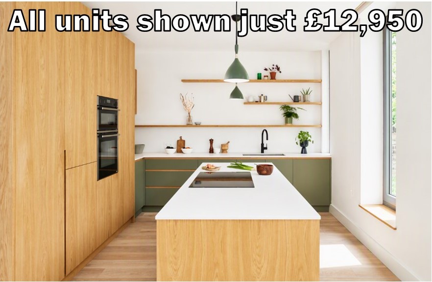 Oak Handleless Kitchen 101.1