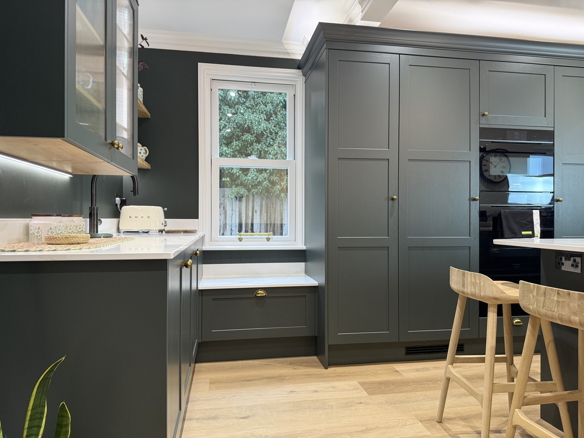 Pained Kitchen Dark Green 103