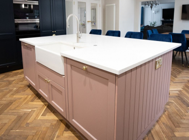 Painted kitchen Pink