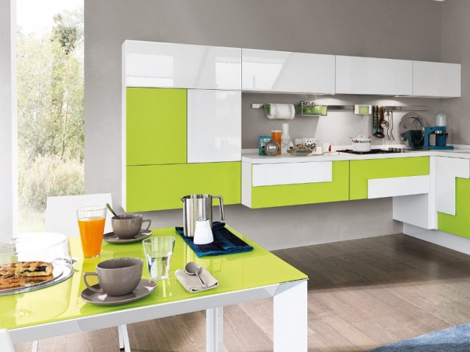 White Lime Gloss Kitchen