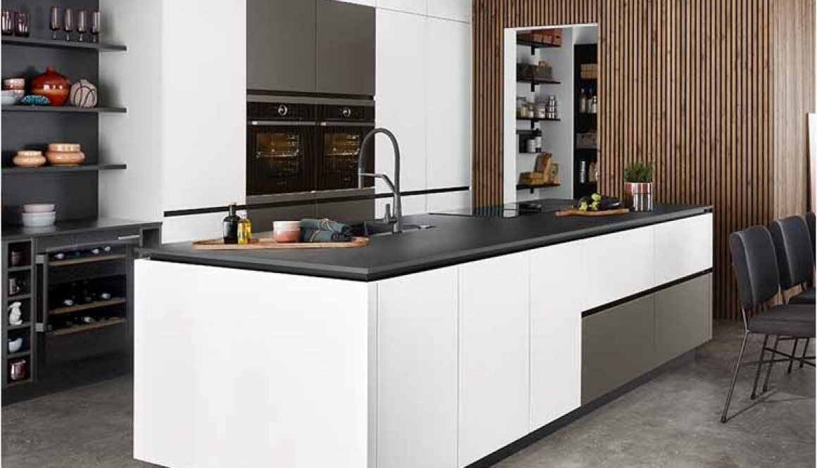 lacquered kitchen