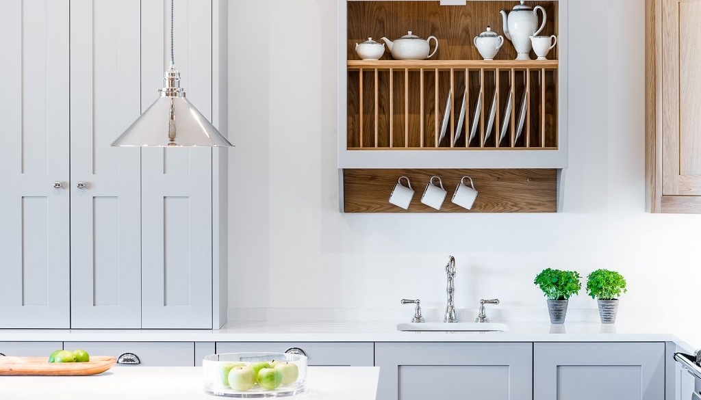 The Pros And Cons Of Painted Kitchen Cupboards