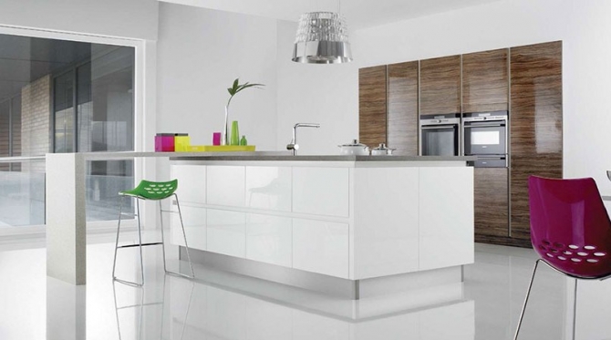 white olivewood gloss kitchen